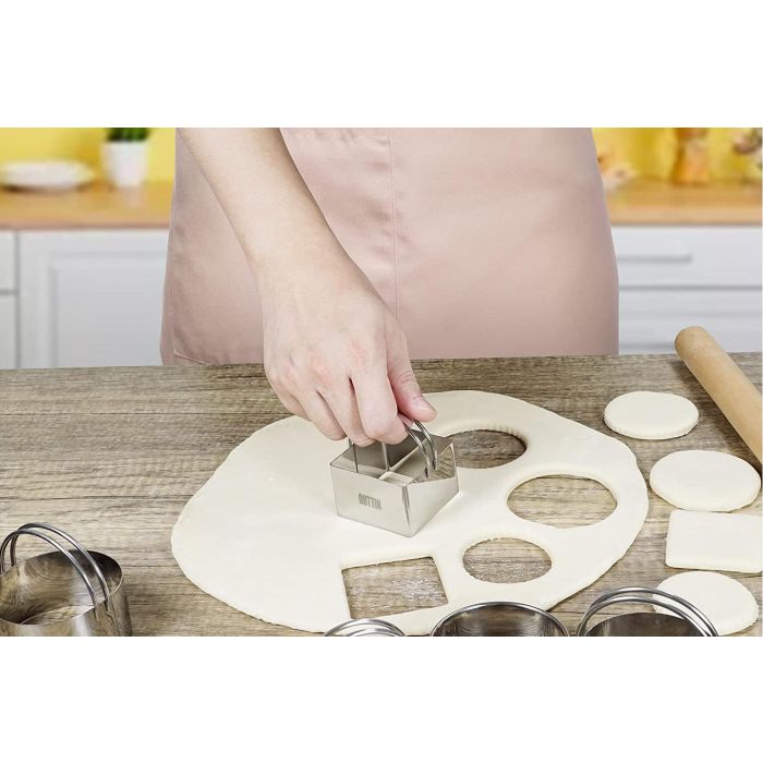 Set de 3 moldes para repostería cuadrados con asa Quttin (24 Cajas) 6 Set de 3 moldes para repostería cuadrados con asa Quttin (24 Cajas) 6