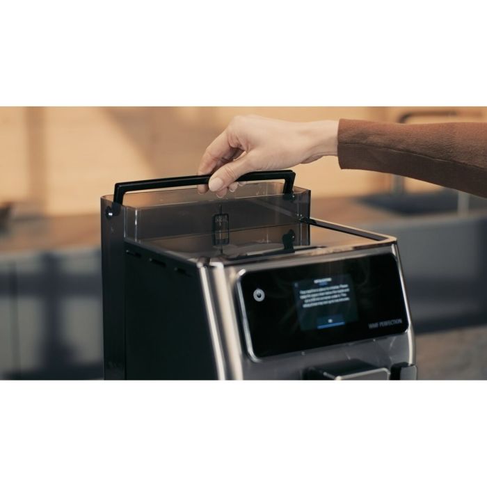 Cafetera Superautomática WMF CP813D10 Negro 1550 W 3 L 250 g 12 Cafetera Superautomática WMF CP813D10 Negro 1550 W 3 L 250 g 12