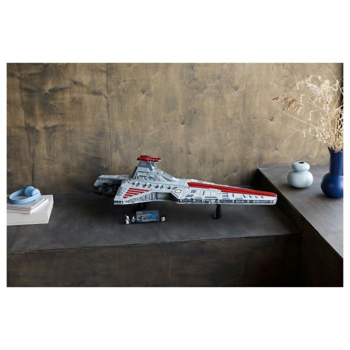 LEGO Star Wars Crucero de Ataque Clase Venator de la República 75367 - Juego de Construcción con 5374 Piezas 21