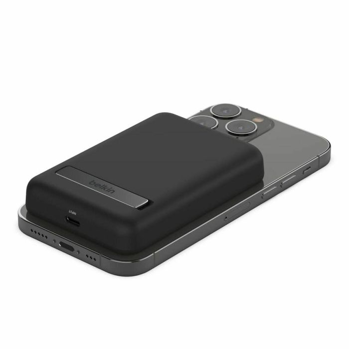 Belkin Powerbank Magnética Inalámbrica con Soporte, 5.000 mAh, Negro 1 Belkin Powerbank Magnética Inalámbrica con Soporte, 5.000 mAh, Negro 1