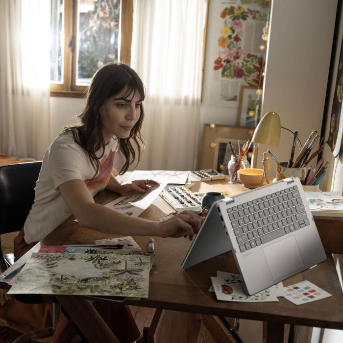 HP Portatil Omnibook 5 Flip X360 14-FP0019ns Intel Core i5-1334U 16GB RAM 1TB SSD Pantalla Táctil 14" 2K Convertible 360° 1