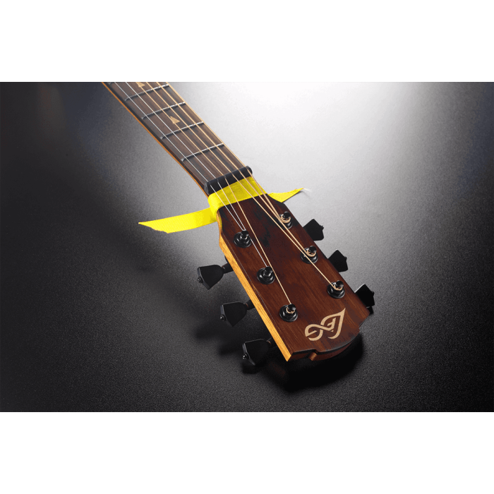 Guitarra Acústica Travel Signature Vianney A/E -Natural 10 Guitarra Acústica Travel Signature Vianney A/E -Natural 10