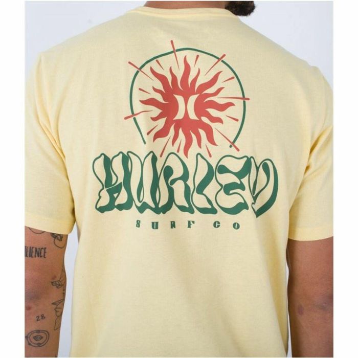 Camiseta Hurley Evd Exp Sun Is Shinning Amarillo Hombre S 2 Camiseta Hurley Evd Exp Sun Is Shinning Amarillo Hombre S 2