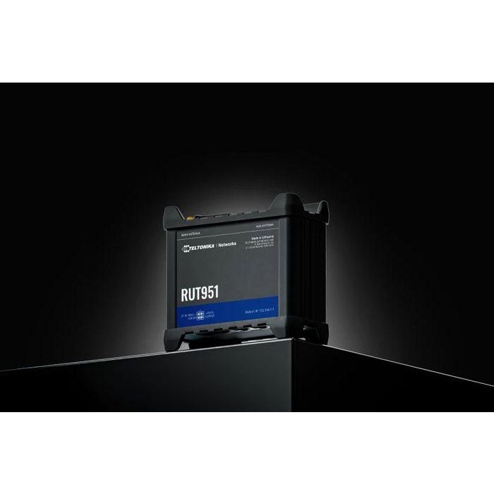 Teltonika Networks RUT951 WiFi/4G Industrial Cellular Router with Global module Teltonika Networks RUT951 WiFi/4G Industrial Cellular Router with Global module