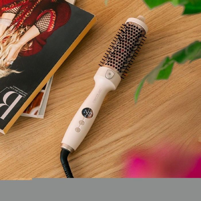 Cecotec Cepillo Alisador InstantCare ThermoGlow, 5 Temp, Infrarrojos, Iónico, 38mm, Pantalla 1 Cecotec Cepillo Alisador InstantCare ThermoGlow, 5 Temp, Infrarrojos, Iónico, 38mm, Pantalla 1