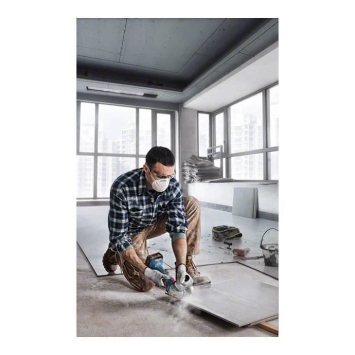 Bosch Professional Amoladora Angular 18V sin escobillas, compacta, motor 700W, ligera y ergonómica 2