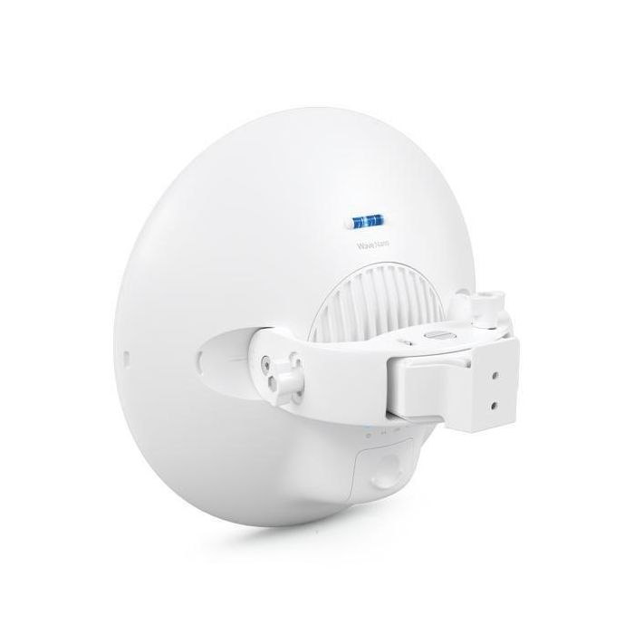 Ubiquiti 60 GHz PtMP station powered by Wave Technology 7 Ubiquiti 60 GHz PtMP station powered by Wave Technology 7