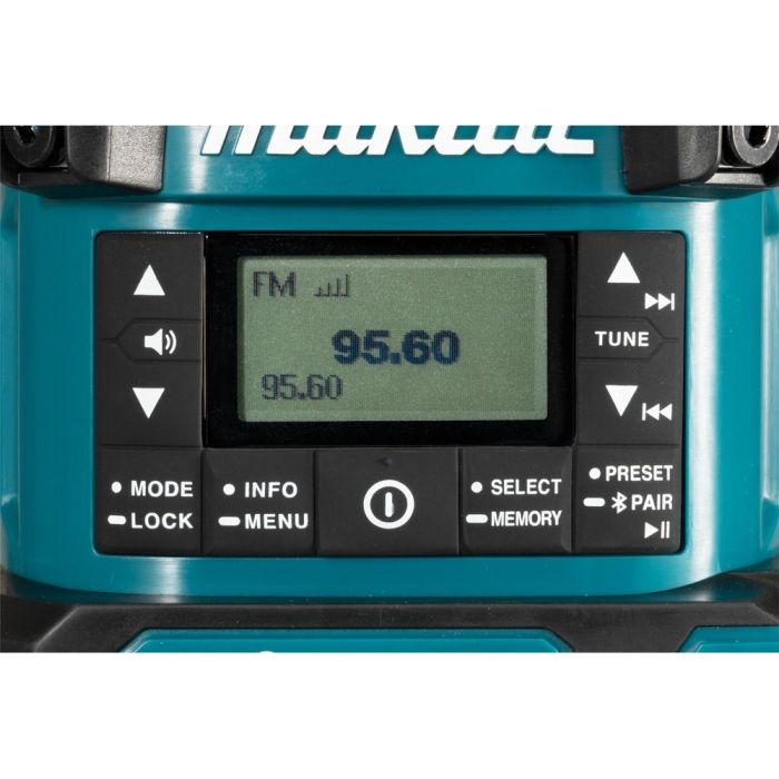 Makita MR009GZ Akku-Radio mit Laterne 40V 9 Makita MR009GZ Akku-Radio mit Laterne 40V 9
