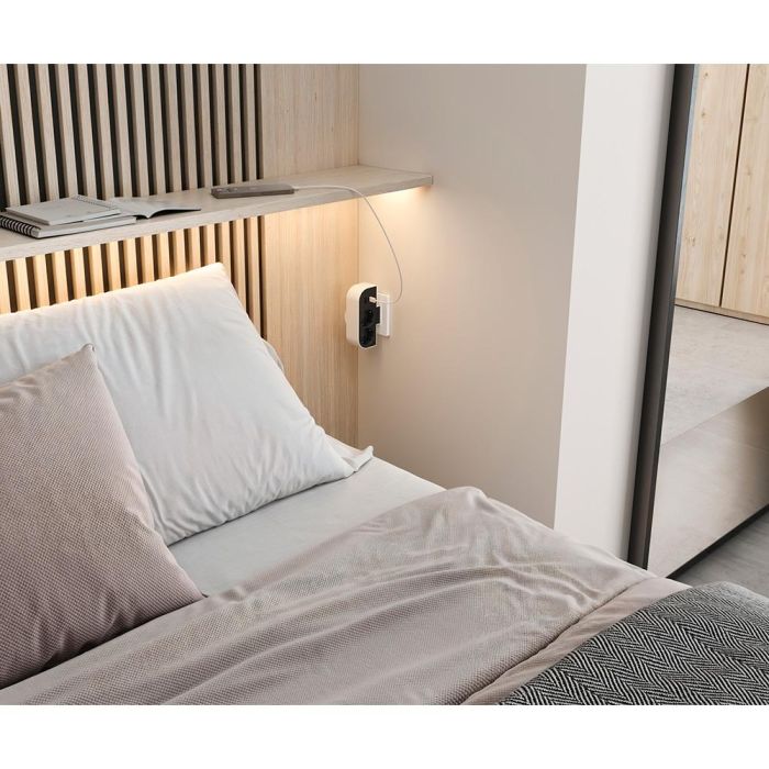 Adaptador giratorio schuko 2 tomas + usb a+c 30 W 16 a 250 v~ 1 Adaptador giratorio schuko 2 tomas + usb a+c 30 W 16 a 250 v~ 1