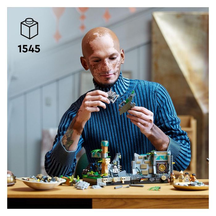 LEGO 77015 Indiana Jones Templo del Ídolo Dorado Juego de Construcción con 1545 Piezas para Mayores de 18 Años 15