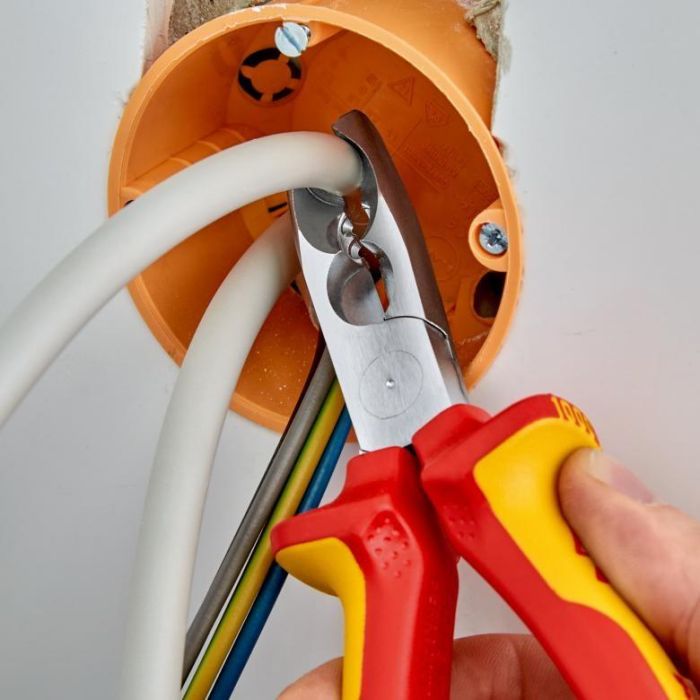 Knipex 13 46 165 Alicate Pelacables Aislamiento Protector 165mm para Cables de 8-13mm Rojo/Amarillo 3 Knipex 13 46 165 Alicate Pelacables Aislamiento Protector 165mm para Cables de 8-13mm Rojo/Amarillo 3