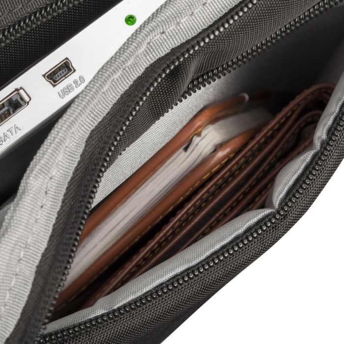 Riva NB Tasche Tiergarten 16,0" schwarz 8530 11