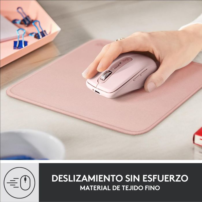 Logitech Alfombrilla de Ratón Desk Mat Studio Series - Tela Suave, Antideslizante, Poliéster Reciclado, Rosa Oscuro 1