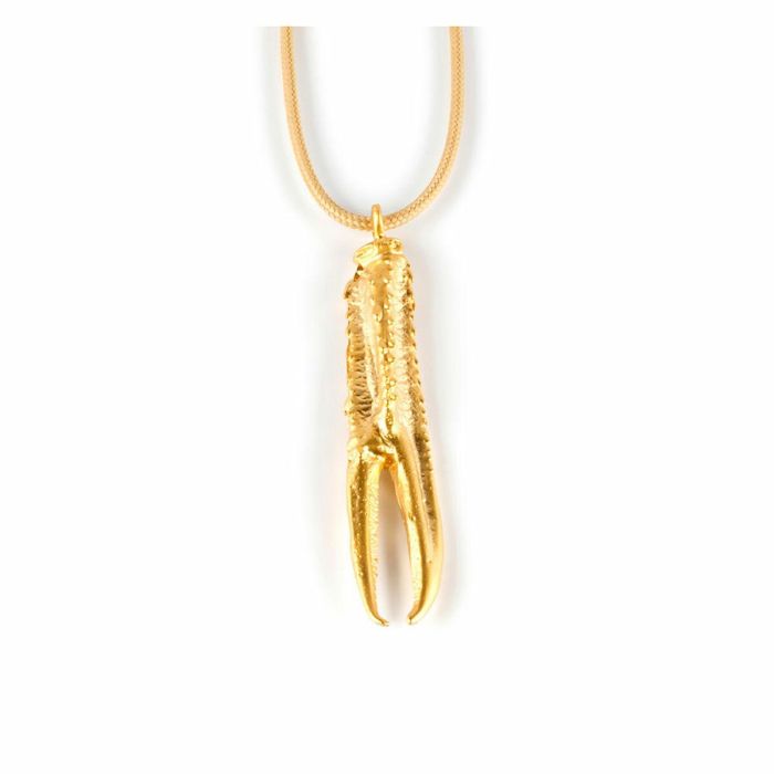 Shabama Collar Colgante TUENT COOL BEIGE Pata de Cigala Oro Brillo Mujer. Diseño único inspirado en Cala Tuent, cordón nylon ajustable. Shabama Collar Colgante TUENT COOL BEIGE Pata de Cigala Oro Brillo Mujer. Diseño único inspirado en Cala Tuent, cordón nylon ajustable.