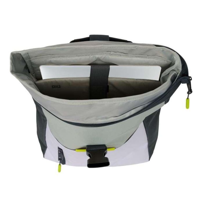 Safta Mochila Solapa para Portátil 15,6'' Colección Real Madrid 1ª Equipación 25/26, 420x280x130 mm 2