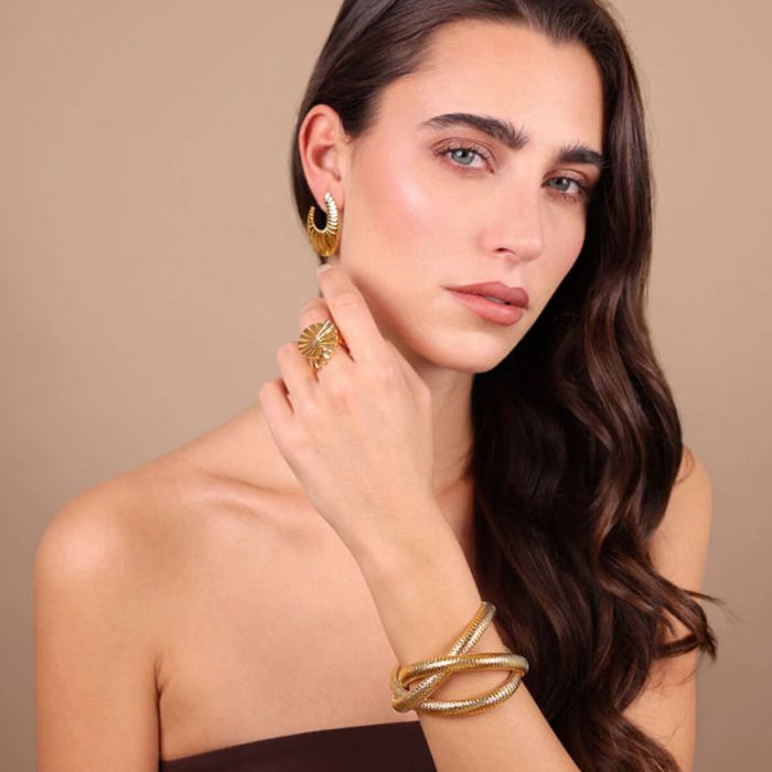 Anillo Mujer Etrusca WSET00869.YG Dorado 2 Anillo Mujer Etrusca WSET00869.YG Dorado 2