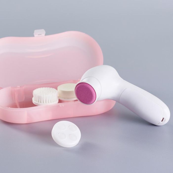 Day Cepillo Facial Con 4 Accesorios para Limpieza y Cuidado de la Piel, Incluye Cabezal Peeling y Masajeador 1