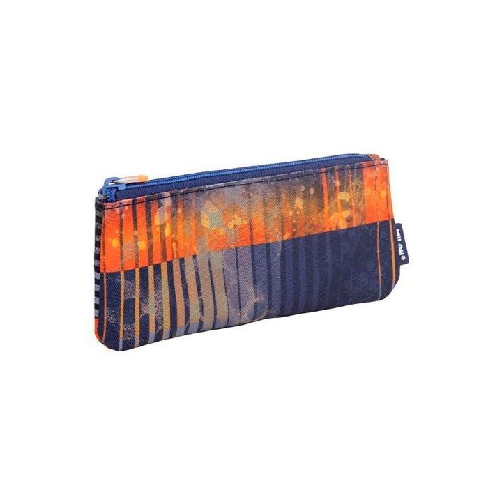 Milan Portatodo Pequeño Plano Serie Especial Fizz - Estampado enérgico, degradados, 23x9x1.5 cm Milan Portatodo Pequeño Plano Serie Especial Fizz - Estampado enérgico, degradados, 23x9x1.5 cm