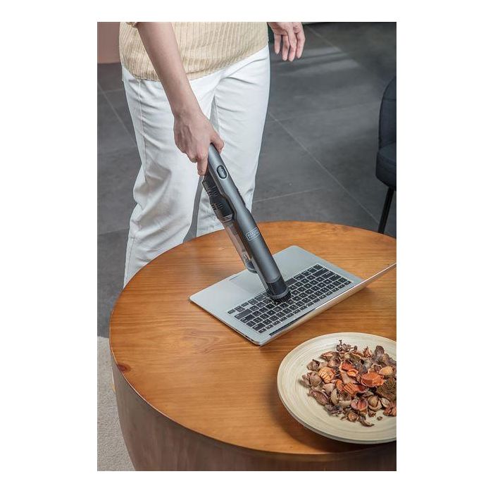 Black+Decker DVC-320B21 Aspirador Recogodetodo Inalámbrico Fino con Motor sin Escobillas 12V 2Ah 15 Black+Decker DVC-320B21 Aspirador Recogodetodo Inalámbrico Fino con Motor sin Escobillas 12V 2Ah 15