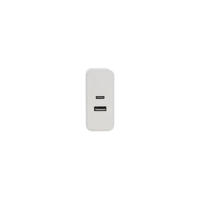 CoreParts USB-C Power Adapter 45W 5V2A-20V2.25A Plug:USB-C USB PD EU Wall with QC3.0 -5V2A,9V2A,12V2A,15V3A,20V2.25A - without Cable, White - USB-C PORT and USB-A PORT WITH QC3.0 1 CoreParts USB-C Power Adapter 45W 5V2A-20V2.25A Plug:USB-C USB PD EU Wall with QC3.0 -5V2A,9V2A,12V2A,15V3A,20V2.25A - without Cable, White - USB-C PORT and USB-A PORT WITH QC3.0 1