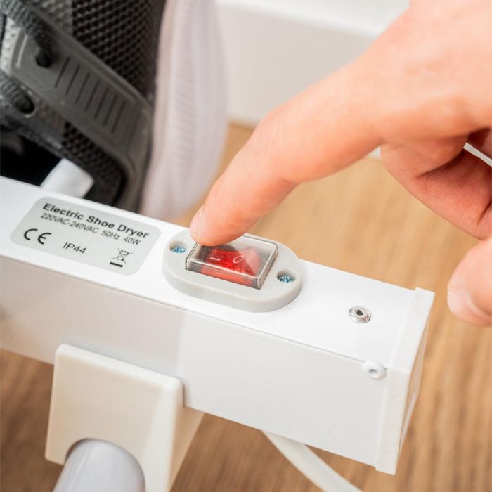 Tendedero Secador de Calzado Eléctrico Droe InnovaGoods 40 W 2 pares 4 Tendedero Secador de Calzado Eléctrico Droe InnovaGoods 40 W 2 pares 4