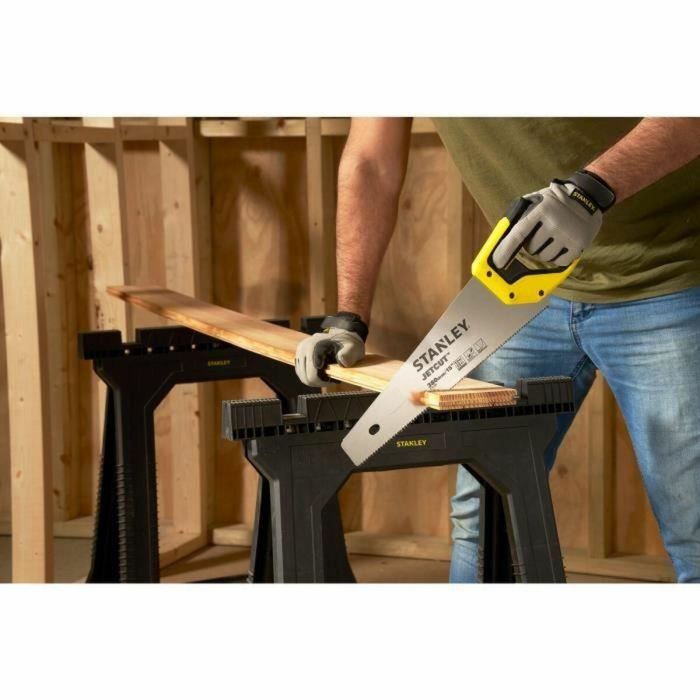 Stanley Serrucho Jet Cut Fino 380mm, Hoja Acero Alta Calidad, Mango Ergonómico Bimaterial para Carpintería y Cortes Precisos 45°/90° 2 Stanley Serrucho Jet Cut Fino 380mm, Hoja Acero Alta Calidad, Mango Ergonómico Bimaterial para Carpintería y Cortes Precisos 45°/90° 2