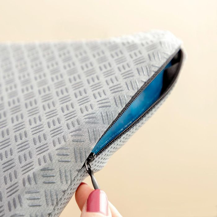 Cojín Lumbar de Gel con Funda Extraíble Glushion InnovaGoods 12 Cojín Lumbar de Gel con Funda Extraíble Glushion InnovaGoods 12