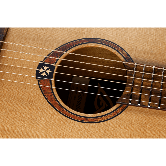 Guitarra Acústica Travel Tramontane A/E- Natural 6 Guitarra Acústica Travel Tramontane A/E- Natural 6