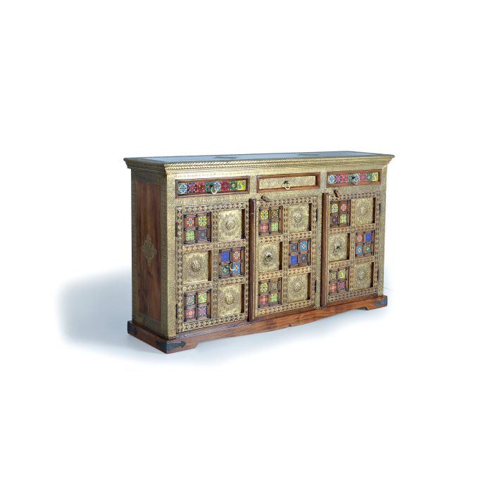 Giner y Colomer Aparador Étnico de Madera de Acacia con Detalles en Cerámica y Bronce 1 Giner y Colomer Aparador Étnico de Madera de Acacia con Detalles en Cerámica y Bronce 1