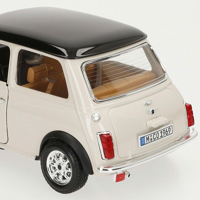 Coche Bburago GT-Mini Cooper(1969) 1:18 2 Coche Bburago GT-Mini Cooper(1969) 1:18 2