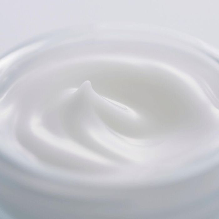 Sensai Cellular Performance Fresh Cream 40 mL 7 Sensai Cellular Performance Fresh Cream 40 mL 7