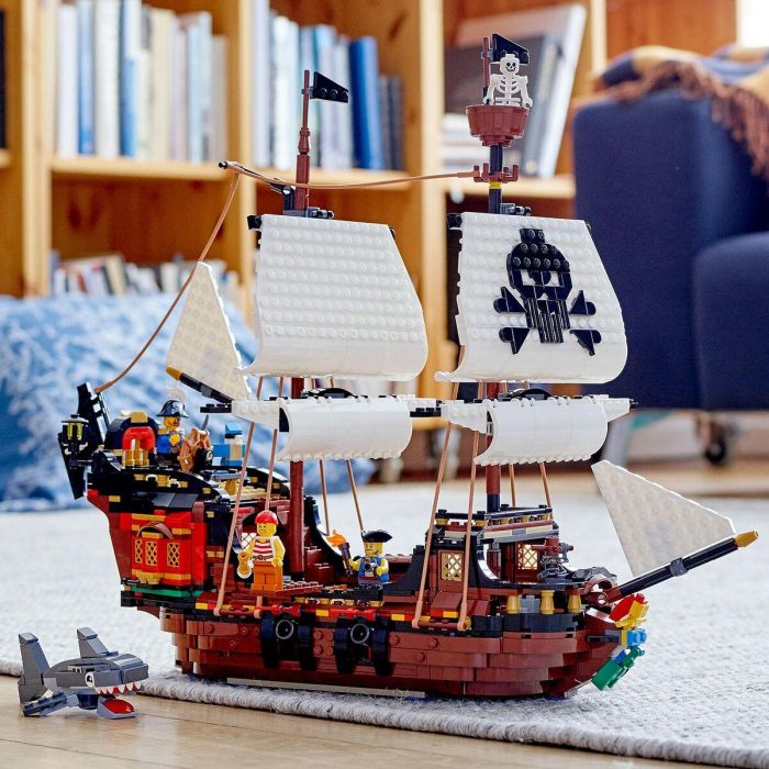 LEGO 31109 Barco Pirata Creator 3-en-1 con Figuras y Accesorios para Aventuras Marítimas 4 LEGO 31109 Barco Pirata Creator 3-en-1 con Figuras y Accesorios para Aventuras Marítimas 4