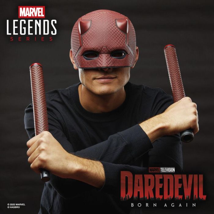 Replica Mascara + Baston de combate Born Again Daredevil Marvel Legends Series 5