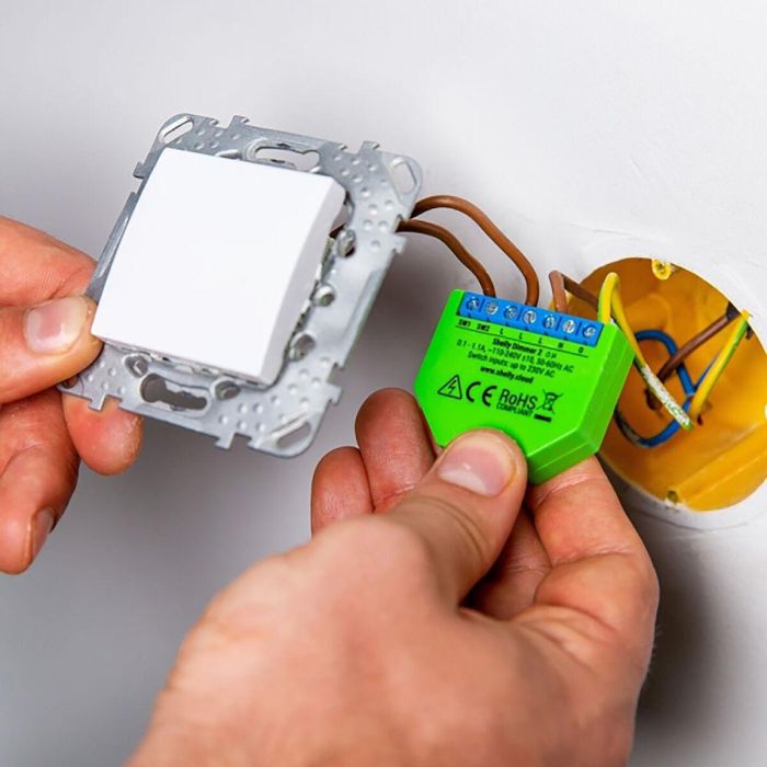 Shelly Dimmer 2 Regulador de intensidad LED WiFi con función de medición Unterputz 200W/220W AC 100/230V IEEE 802.11b/g/n 11 Shelly Dimmer 2 Regulador de intensidad LED WiFi con función de medición Unterputz 200W/220W AC 100/230V IEEE 802.11b/g/n 11