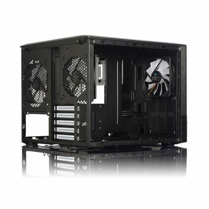 Fractal Design Node 804 Carcasa Negra Mini-Tower Micro ATX/Mini-ITX, compatible AIO, 3 ventiladores 120mm, 8 HDD/2 SSD 3 Fractal Design Node 804 Carcasa Negra Mini-Tower Micro ATX/Mini-ITX, compatible AIO, 3 ventiladores 120mm, 8 HDD/2 SSD 3