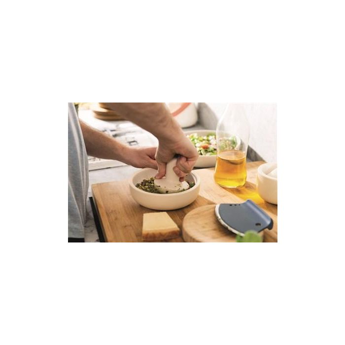 Berghoff 3950033 Mortero y Maza Grande para Hierbas y Especias 1 Berghoff 3950033 Mortero y Maza Grande para Hierbas y Especias 1