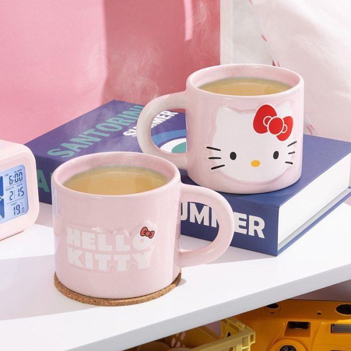 Taza En Relieve Paladone Hello Kitty 2 Taza En Relieve Paladone Hello Kitty 2