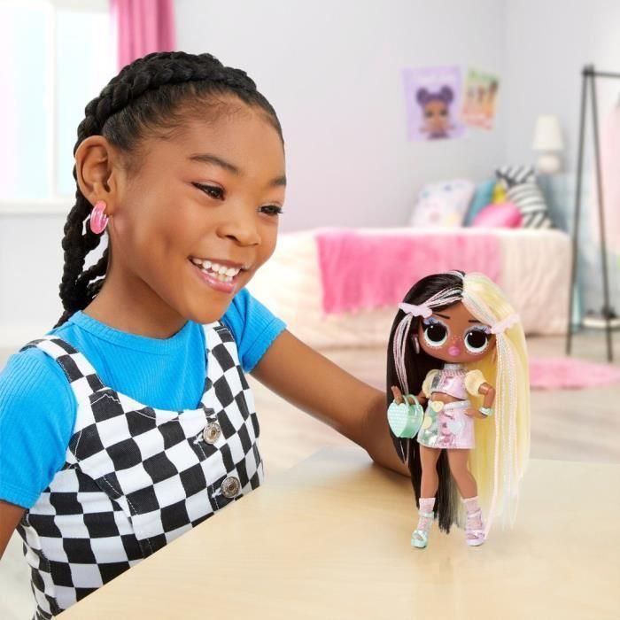 Muñeca LOL Surprise Tweens S4 - Muñeca Darcy Blush 17 cm - Accesorios sorpresa 3 Muñeca LOL Surprise Tweens S4 - Muñeca Darcy Blush 17 cm - Accesorios sorpresa 3