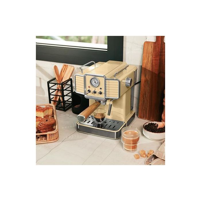 Cecotec 01629 Cafetera Eléctrica Semi-automática Espresso 1350W 20 Bares 1.5L con Vaporizador y Manómetro 4