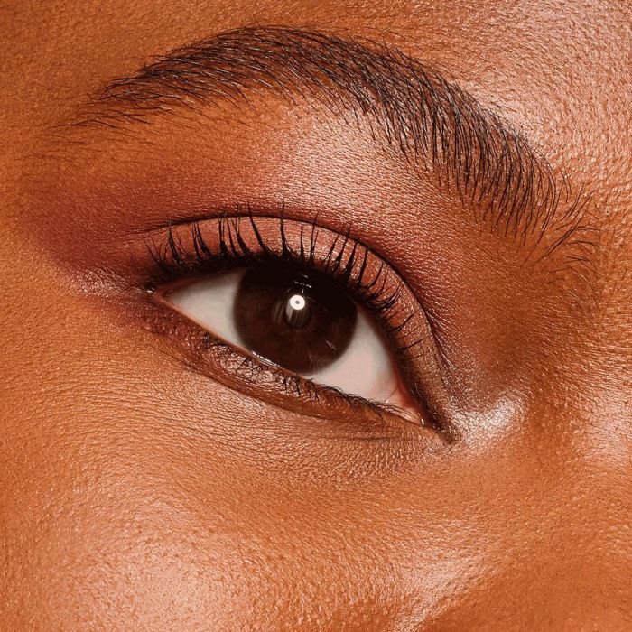 Catrice THE DEEP VELVET Paleta de Sombra de Ojos con 9 gr - Texturas Mate y Brillantes, Alta Pigmentación