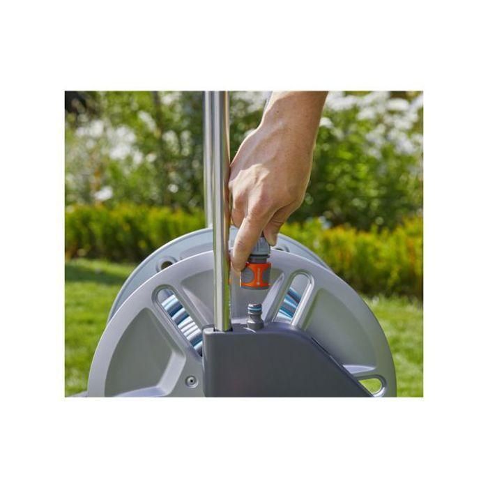 Gardena Carrete de manguera AquaRoll M con ruedas de metal, manguera Clásica 25m 15mm, tambor metálico, Kick&Stand, antigoteo, resistente a heladas 4