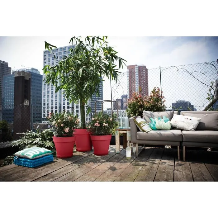 Elho Maceta Loft Urban Redonda con Ruedas 40 Roja L 39 x An 38,5 x Al 35 cm Exterior 100% Reciclada 9203539070800 3