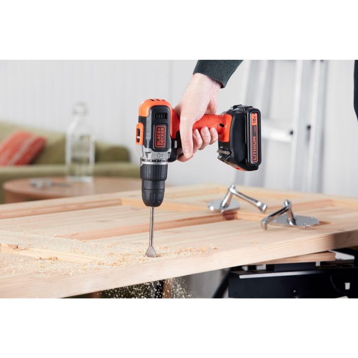 Black&Decker Akku-Schlagbohrschr. 18V 1.5Ah BCD003C1 1