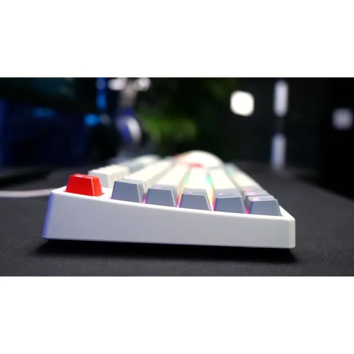Cherry XTRFY K4V2 TKL RETRO Teclado Mecánico para Juegos RGB MX2A Rojo Negro 3