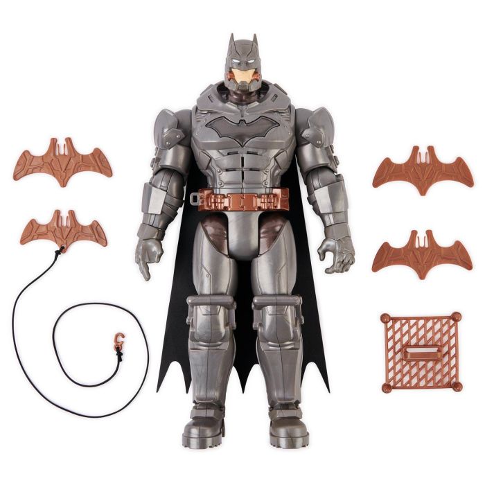 Spin Master 6064833 Figura Electrónica Batman 30 cm con Nuevo Traje y Accesorios, Lanza Armas, Golpes y Sonidos de Batalla 1 Spin Master 6064833 Figura Electrónica Batman 30 cm con Nuevo Traje y Accesorios, Lanza Armas, Golpes y Sonidos de Batalla 1