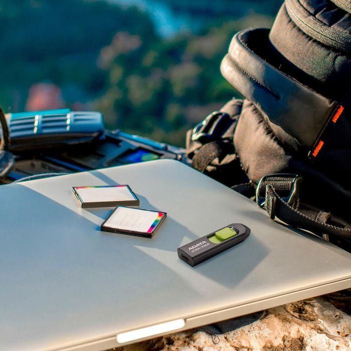 ADATA UC300 Memoria USB 32GB USB 3.2 Gen 1 Tipo-C con Conector Deslizante Lectura hasta 100MB/s para PC/Mac/Smartphones 2