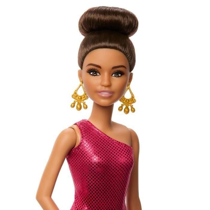 Barbie JFR09 Muñeca Bailarina de Salón Morena con Trofeo y Accesorios 2