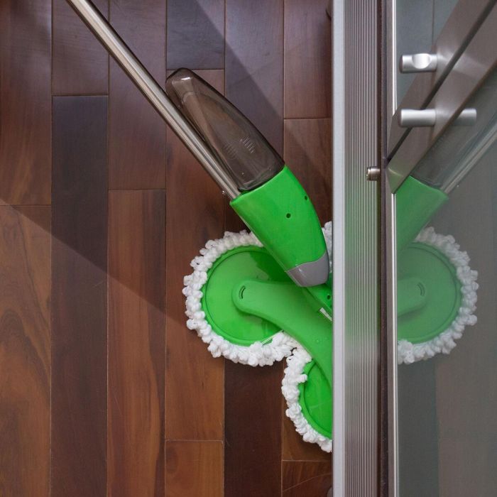 Mopa Triple con Pulverizador Trimoppy InnovaGoods 4 Mopa Triple con Pulverizador Trimoppy InnovaGoods 4