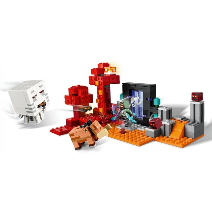 LEGO 21255 Minecraft Hinterhalt am Netherportal 3