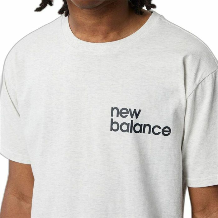 Camiseta de Manga Corta Hombre New Balance Nb Essentials Graphic 1 Sah Blanco 1 Camiseta de Manga Corta Hombre New Balance Nb Essentials Graphic 1 Sah Blanco 1